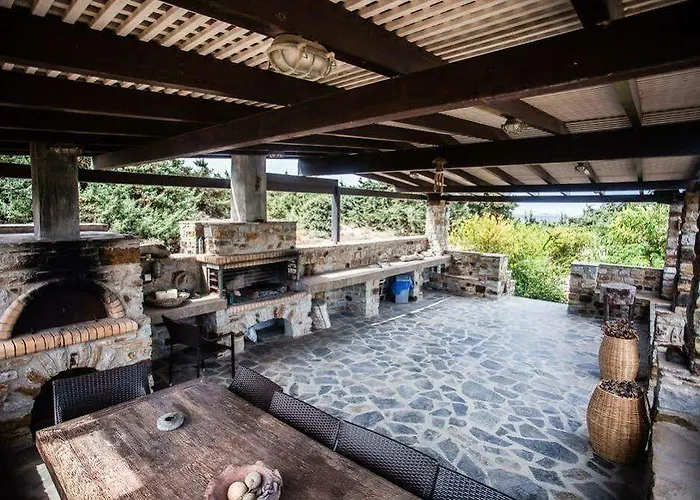 Alyko Willa Aliko Beach